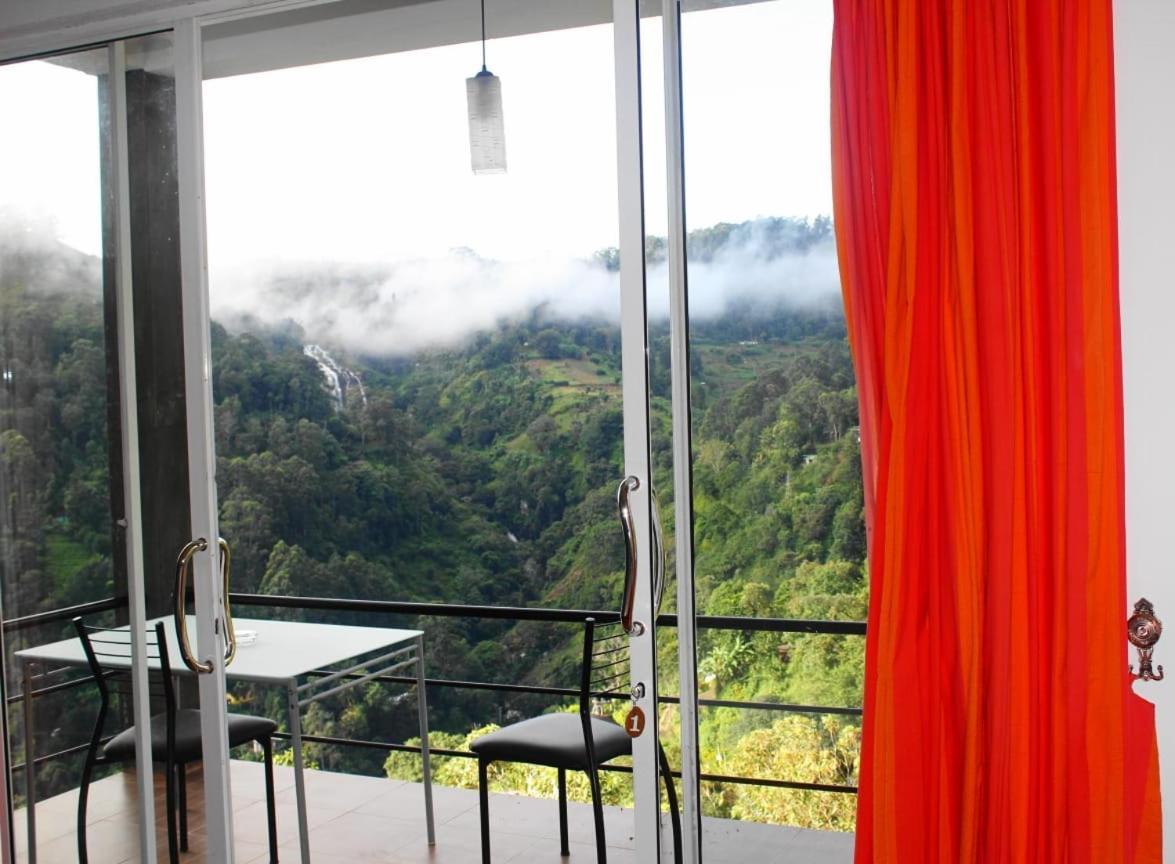 Ella Floating View Bed & Breakfast Cameră foto